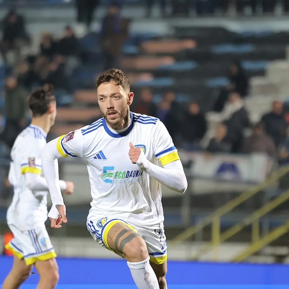 Calciomercato Cosenza, con Ciotti c’è Emmausso. Fiducia in Vettorel\n