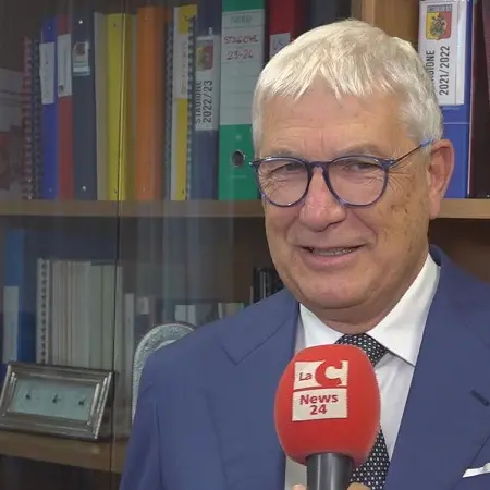 Fiamma Olimpica in Calabria, tra i tedofori anche il presidente del Catanzaro Floriano Noto\n