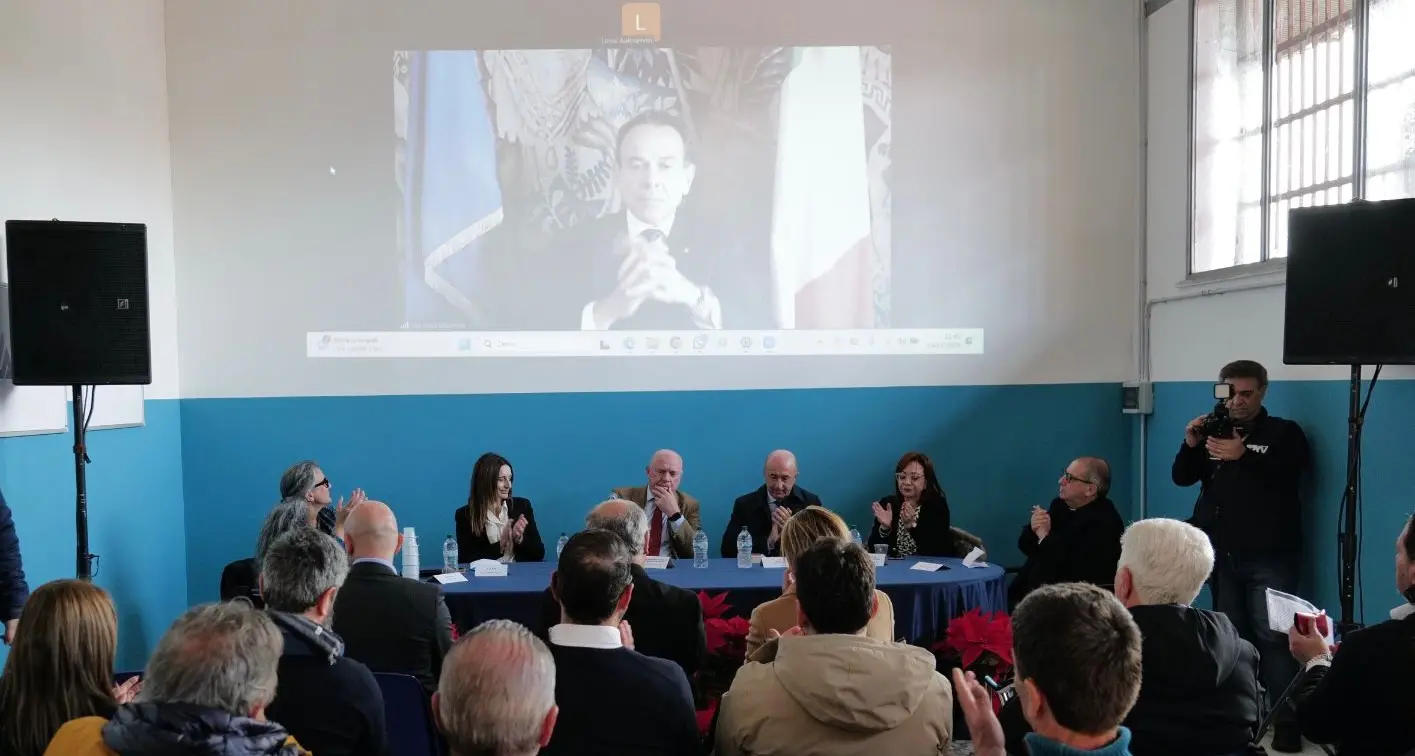 Lirosi, la luce dopo la crisi: l'impresa di Gioia Tauro è in ripresa e guarda al futuro con fiducia