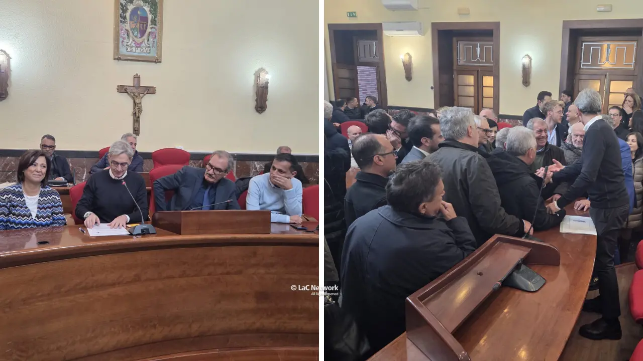 Pnrr Vibo, 2 milioni di euro per la nuova scuola di Vena Superiore: passa l’emendamento “targato” Mangialavori, polemiche a sinistra\n