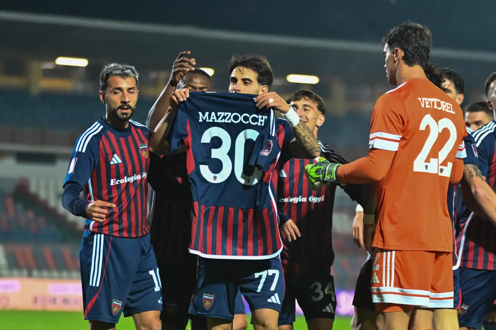 Cosenza, vittoria sofferta contro la Cavese (con dedica a\u00A0Mazzocchi)\n