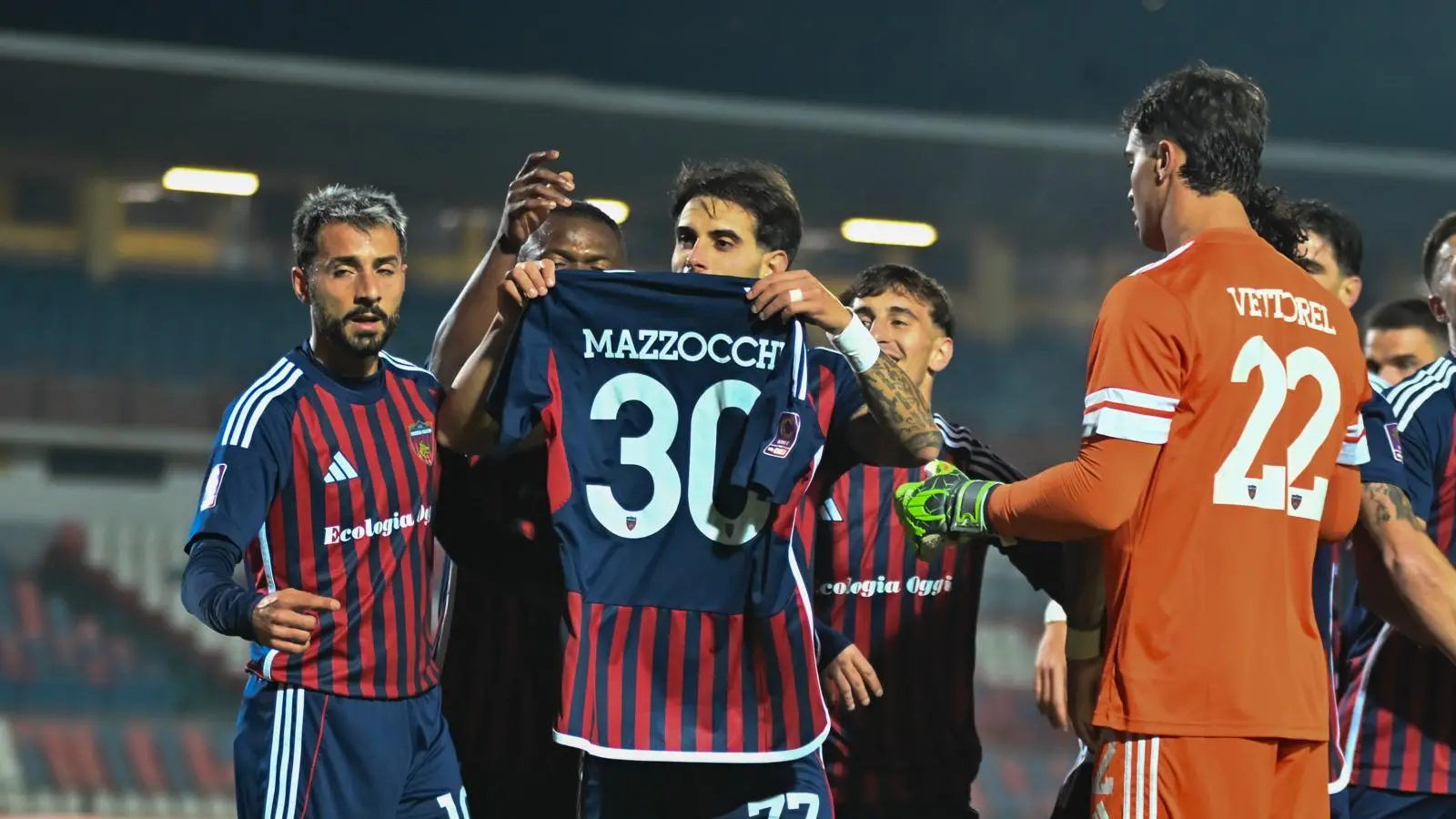 Langella dedica il gol a Mazzocchi (foto Spina)
