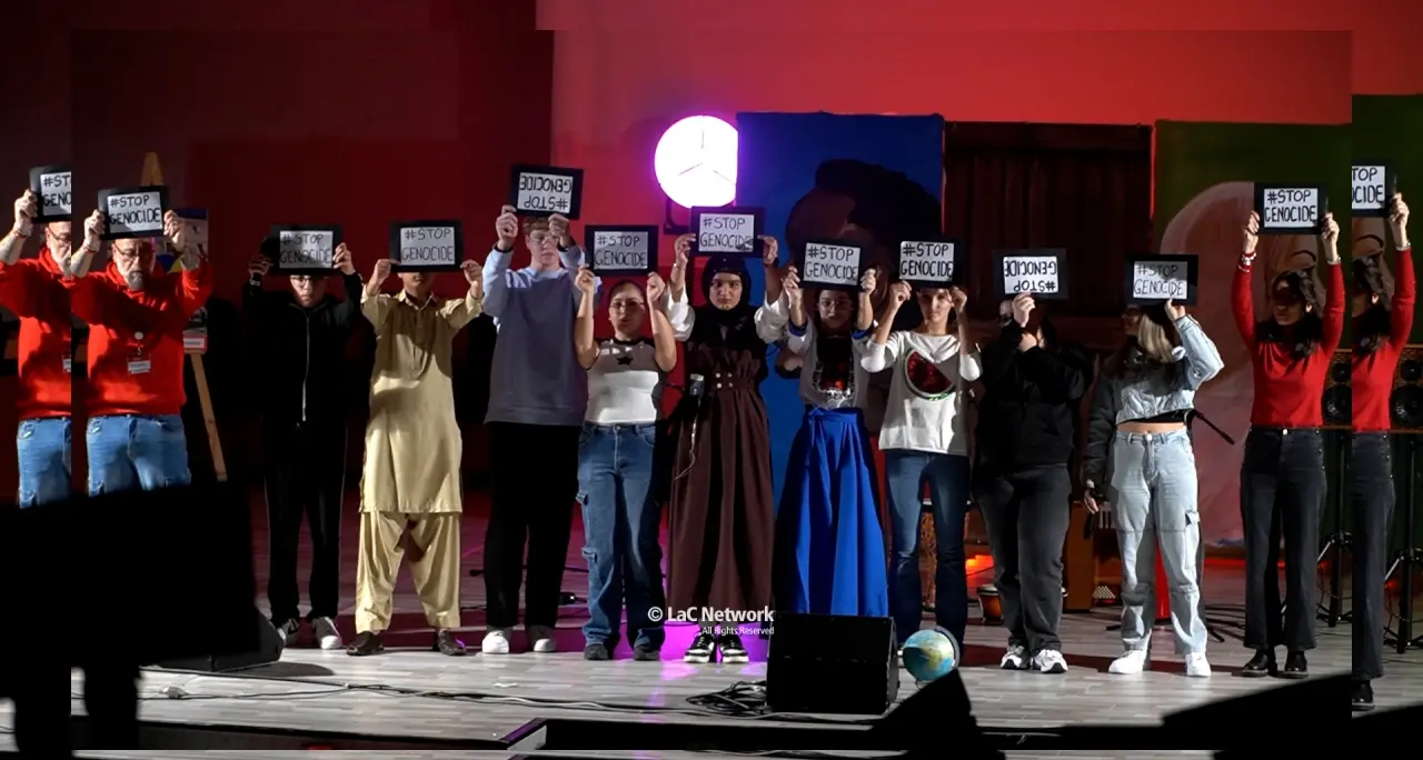 Scalea, la Festa dei Popoli del Punto Luce: bambini insieme per lanciare un\u00A0messaggio di pace universale\n