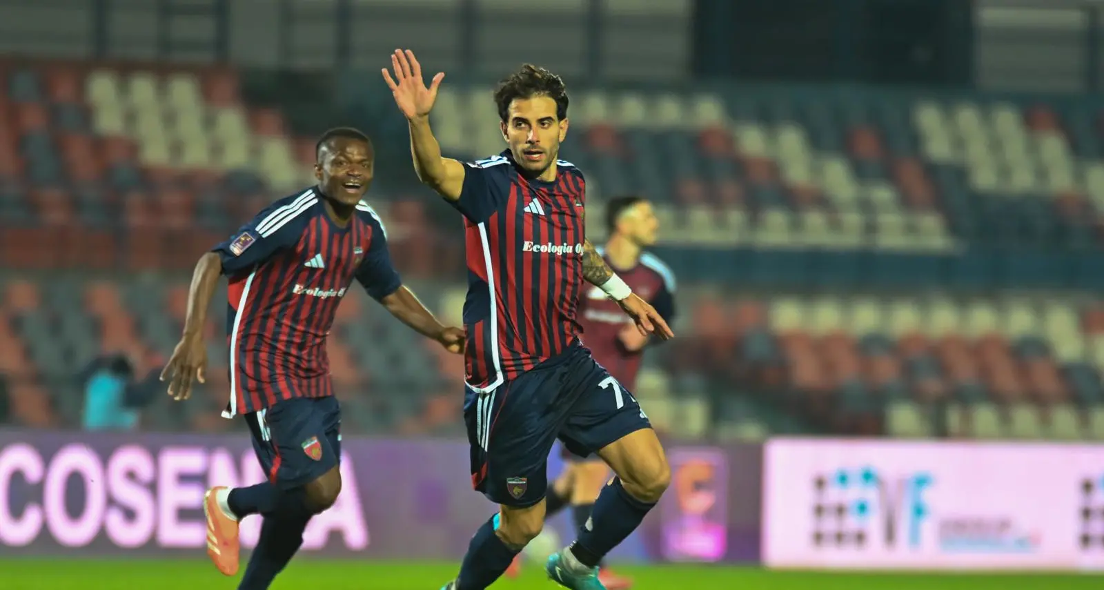 Cosenza-Cavese: Langella illumina la scena, D’Orazio in affanno\n