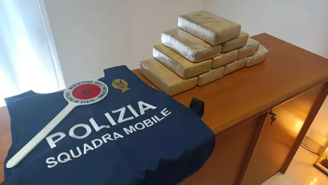 Maxi operazione antidroga in tutta Italia, 384 arresti e 1400 chili\u00A0sequestrati.\u00A0Fermi e controlli anche in Calabria\u00A0\n