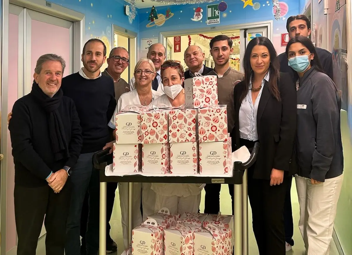 Doni dalla Calabria\u00A0ai bambini del Gemelli di Roma\n