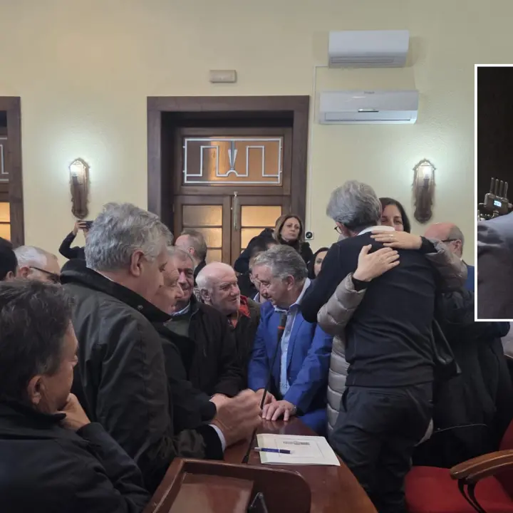 «Quello di Mangialavori è solo marketing politico»: il sindaco di Arena smonta l'annuncio di 19 milioni per il Vibonese