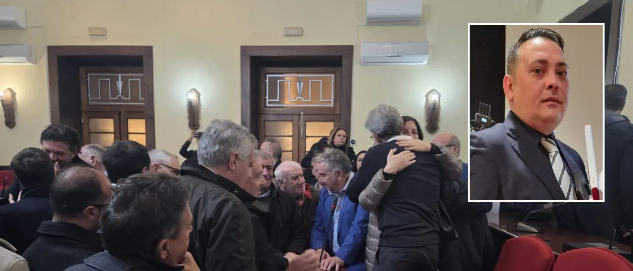 Fondi Mangialavori, per Schinella (Pd) è solo «marketing politico»: «Balle, opere urgenti forse finanziate tra 4 o 5 anni»\n