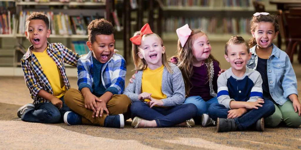 «Rischiamo di perdere tutto»: l’appello dell’associazione “Gli Altri Siamo Noi” per Cosenza e Crotone