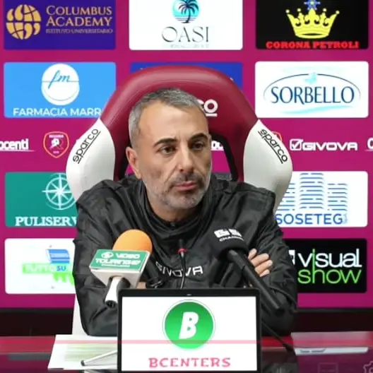 Verso Sambiase-Reggina, Torrisi: «Domani sarà una battaglia, scenderà in campo una squadra operaia»\n