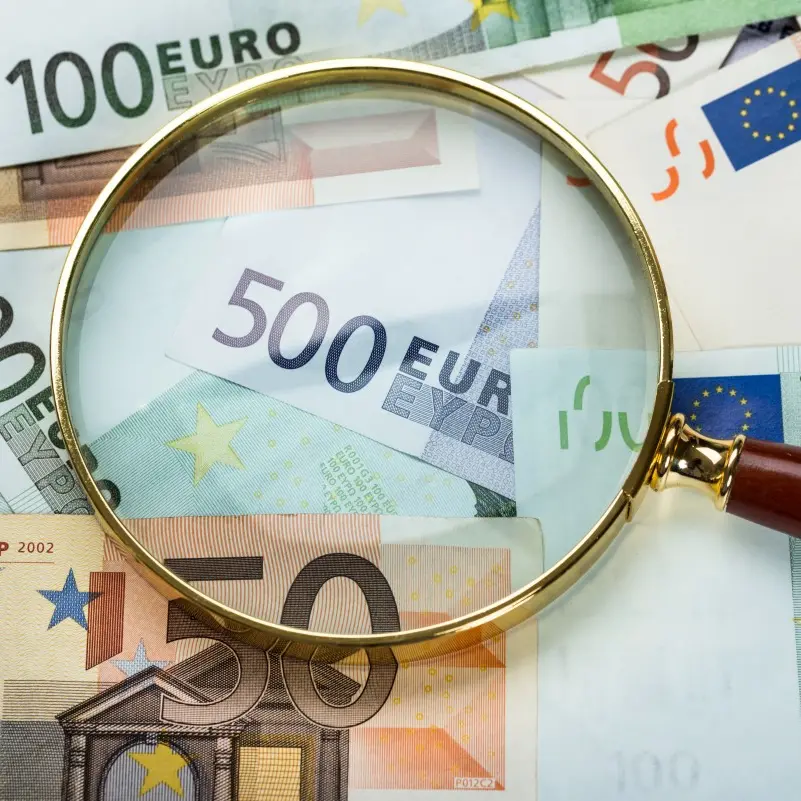 Manovra, via libera della commissione Bilancio del Senato. Martedì il voto in aula. Scontro sul condono\n