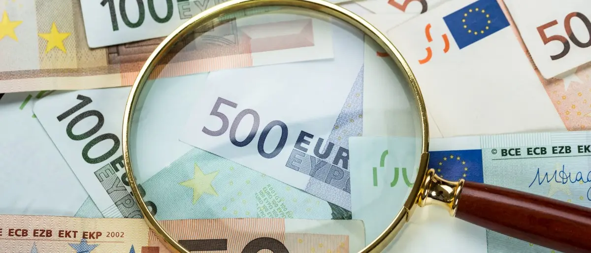 Manovra, via libera della commissione Bilancio del Senato. Martedì il voto in aula. Scontro sul condono\n