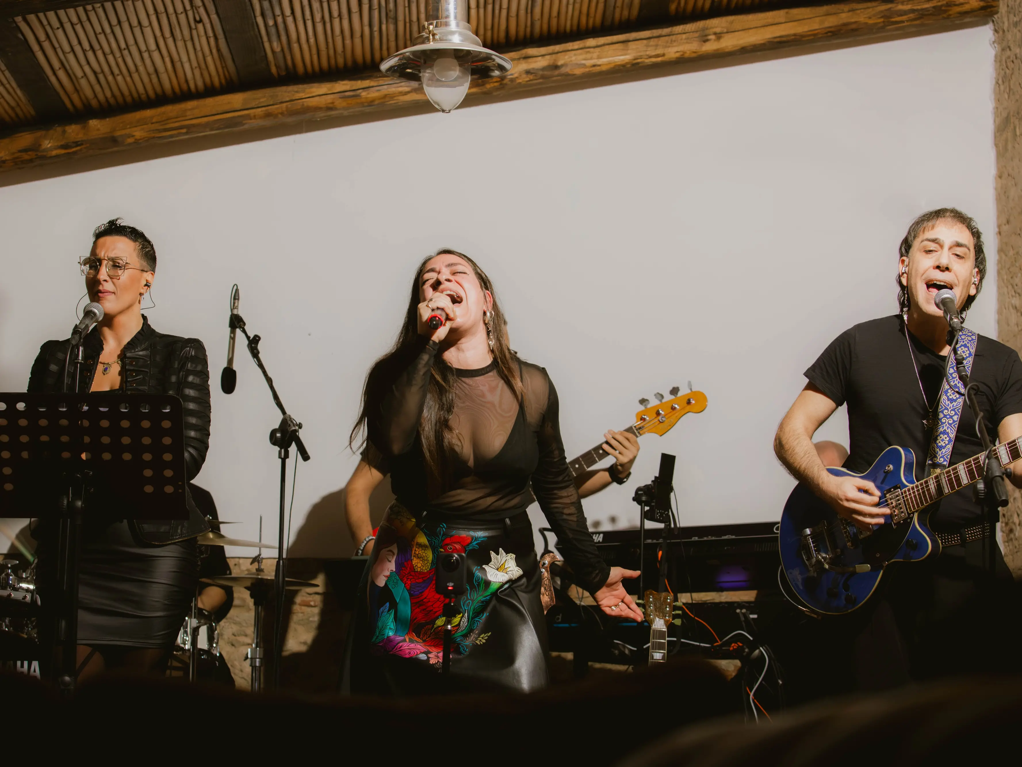 “Santi. Dall’onirico al risveglio”, Januaria Carito presenta il suo nuovo album a Roccelletta di Borgia