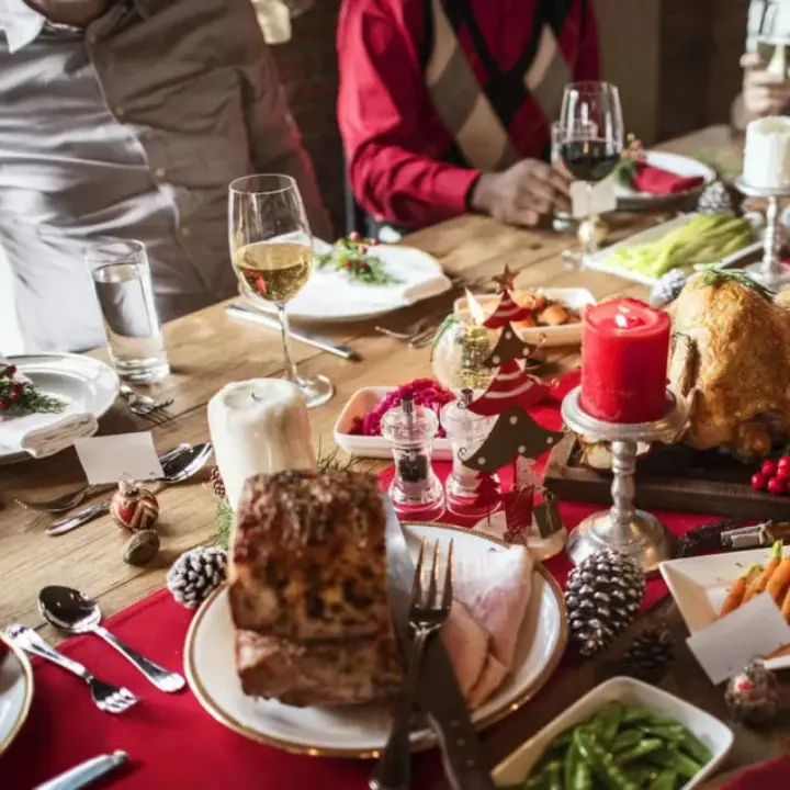 Il Natale come ritorno collettivo e misura di ciò che non siamo riusciti a trattenere