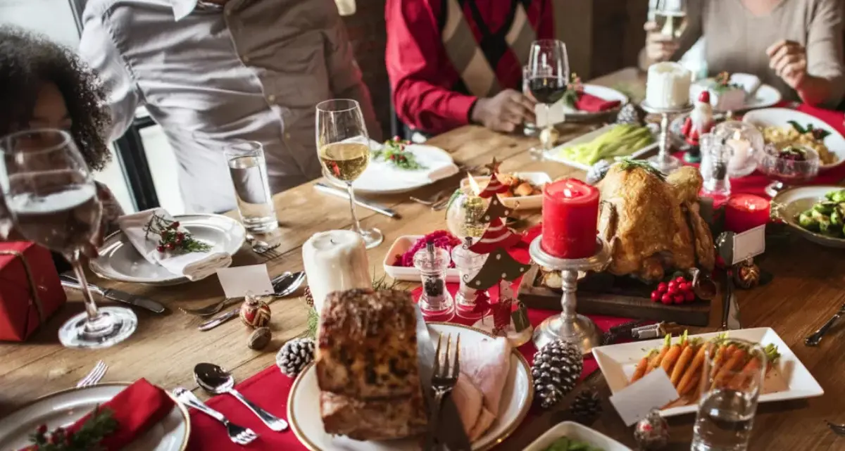 Il Natale come ritorno collettivo e misura di ciò che non siamo riusciti a trattenere