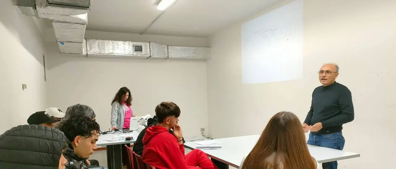 Reggio Bic, chiude il 2025 il Corso UDC di basket in carrozzina: sport come cultura e partecipazione\n