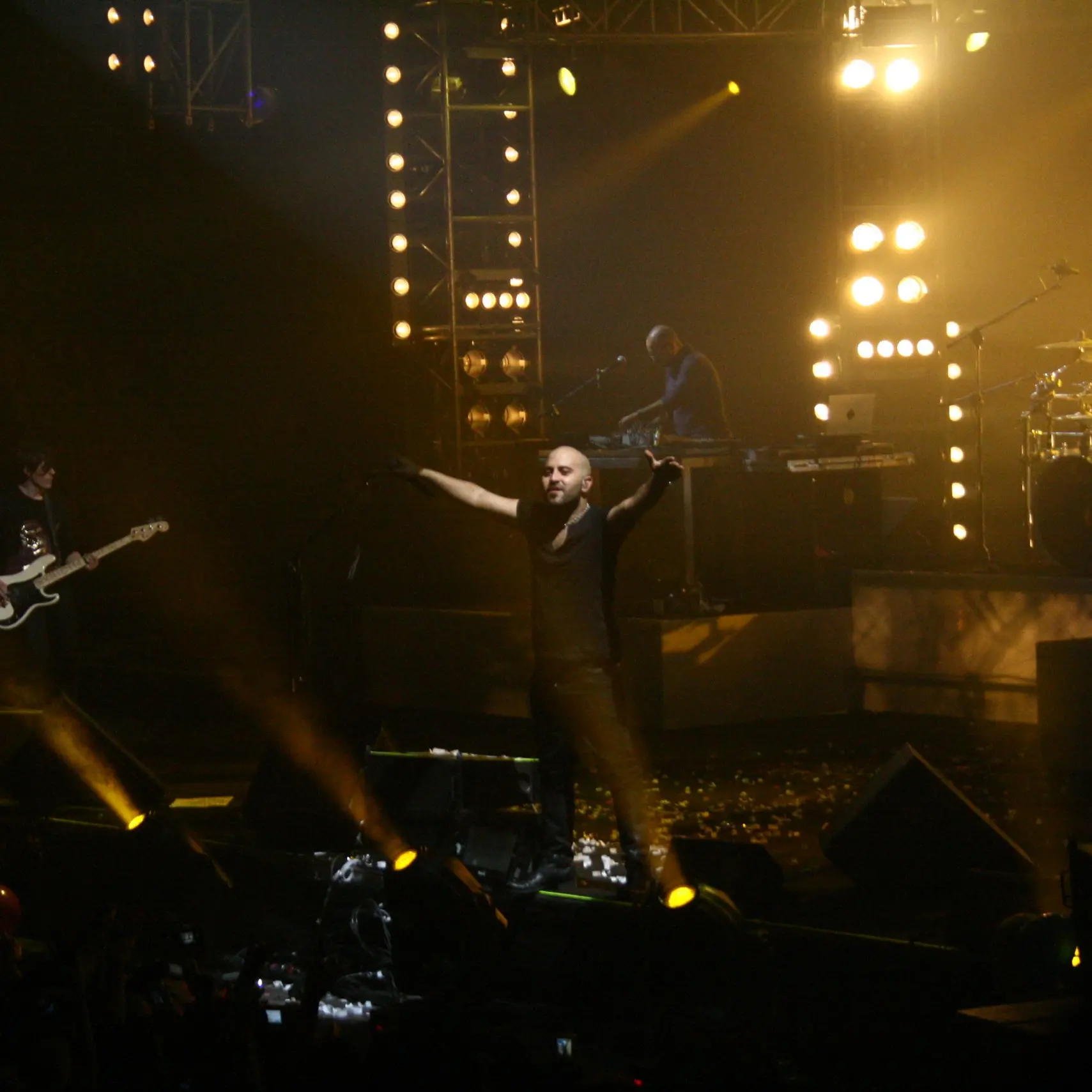 Negramaro, cresce la febbre: Corigliano Rossano si prepara al Concertone di Capodanno da 360mila euro 