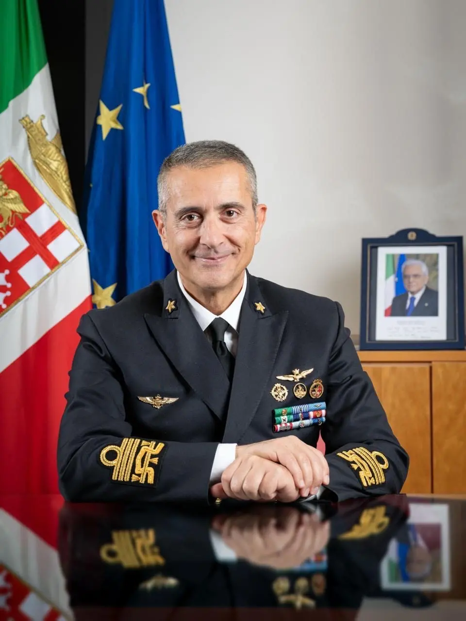 La leadership che chiama per nome: l’ammiraglio Sergio Liardo e il valore umano del comando\n