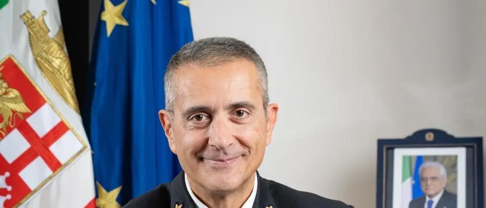 La leadership che chiama per nome: l’ammiraglio Sergio Liardo e il valore umano del comando\n