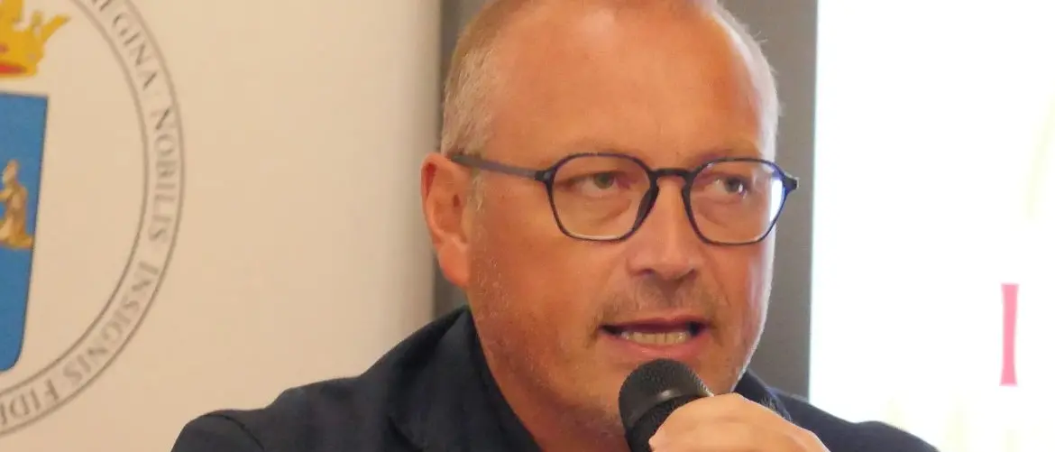 Reggio, Versace:\u00A0«Senza comunità socio-sanitarie neghiamo diritti fondamentali ai minori»\n