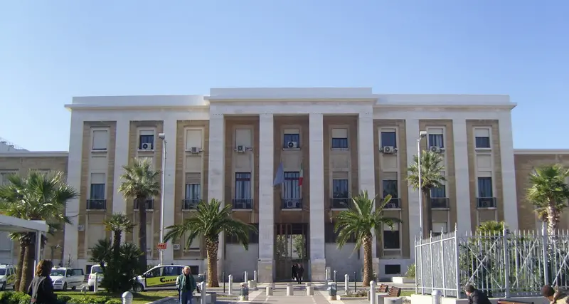 Al Policlinico di Bari rimosso un raro tumore al cuoio capelluto a una donna di 52 anni arrivata dalla Calabria\n