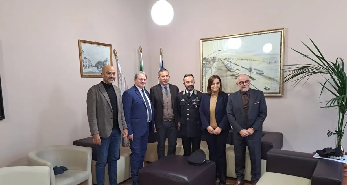 Locri, il Comune dona allo Stato l’area su cui sorge la sede del gruppo dei Carabinieri\n