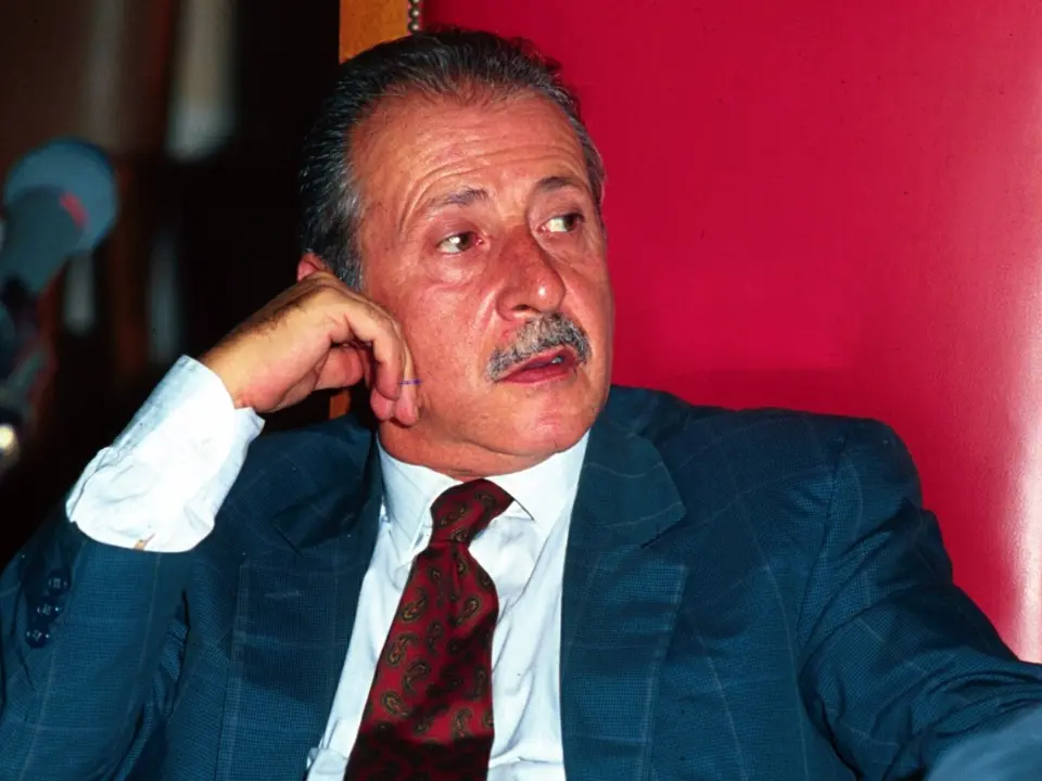 Lo Stato siamo noi: educazione civica, memoria e responsabilità per rompere l’omertà e cambiare la Calabria