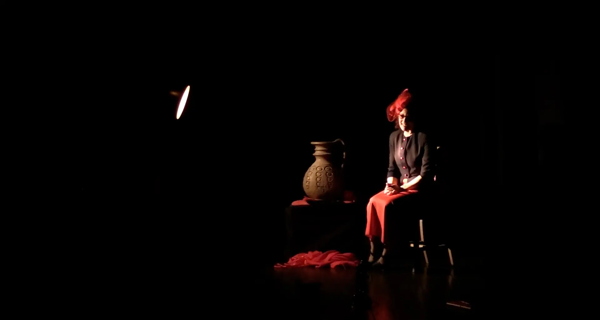 «L’Ardito Rosso», il teatro chiama a giudizio la memoria e restituisce Leonida Repaci al presente\n