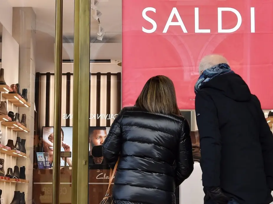 Saldi senza soldi, in Calabria sconti al via il 3 gennaio