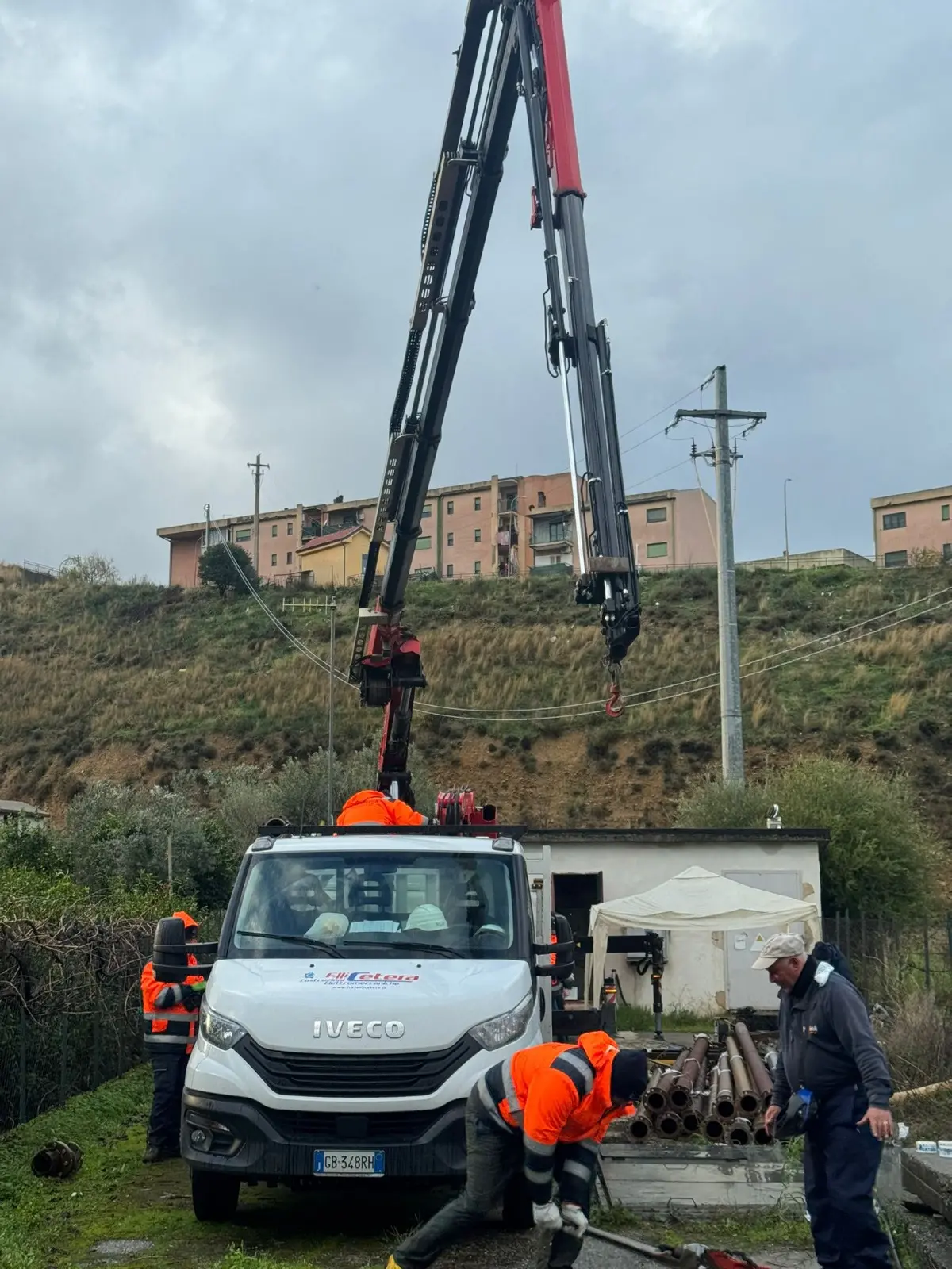 Guasti alla rete idrica tra Corigliano e Rossano: interventi in corso per ripristinare il servizio