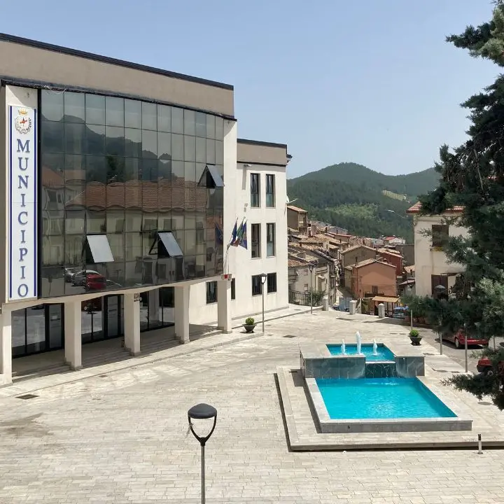 L’affondo di Europa Verde/Avs: «Pratiche familistiche riprovevoli a San Giovanni in Fiore»