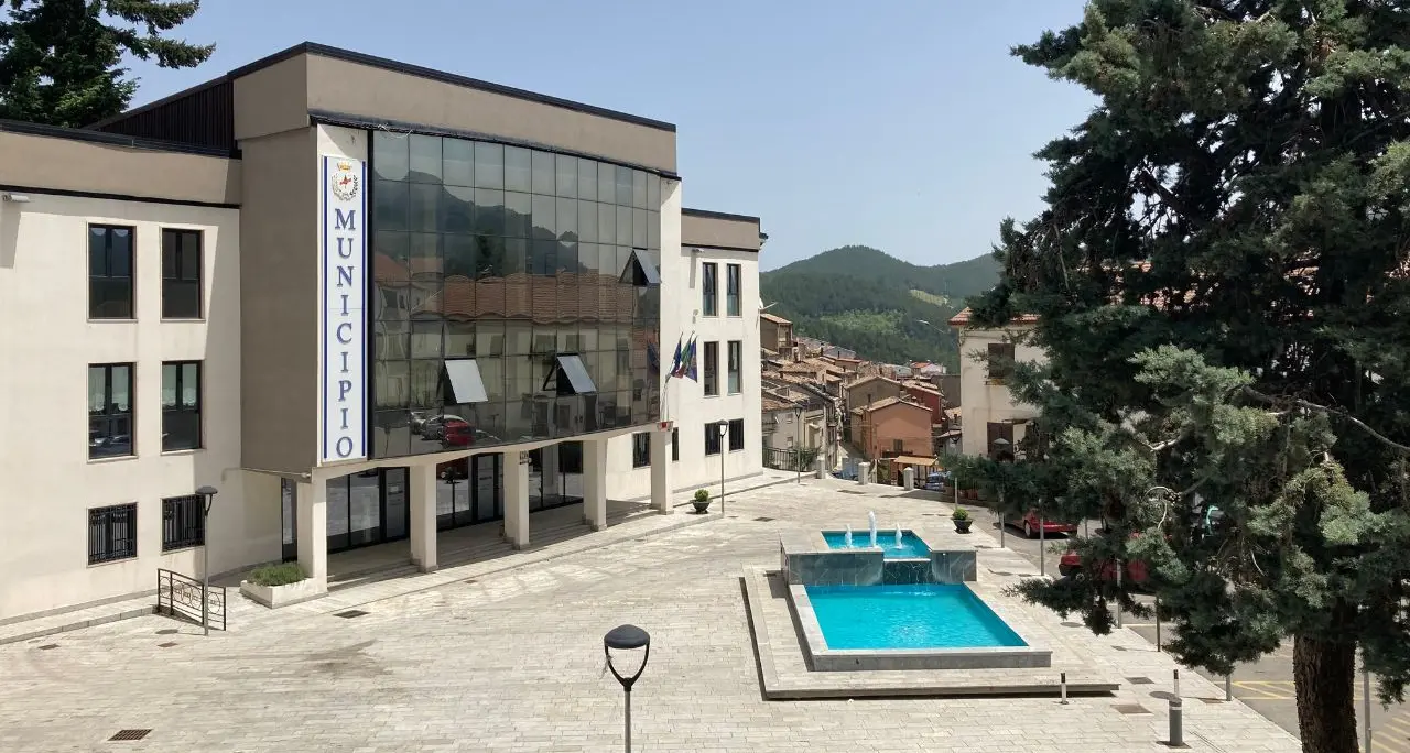 L’affondo di Europa Verde/Avs: «Pratiche familistiche riprovevoli a San Giovanni in Fiore»