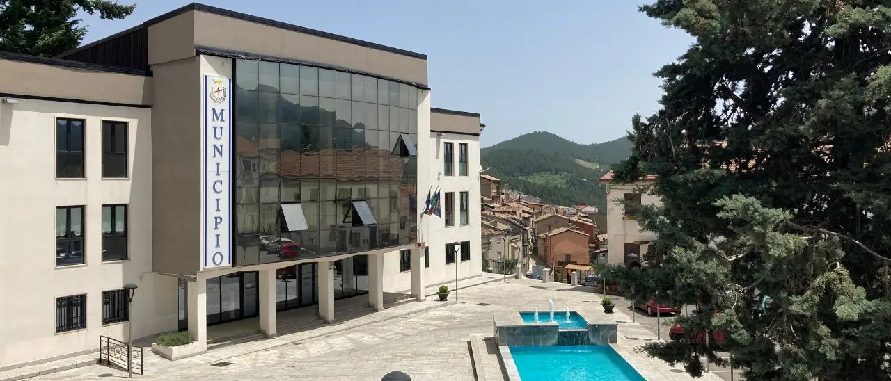 L’affondo di Europa Verde/Avs: «Pratiche familistiche riprovevoli a San Giovanni in Fiore»