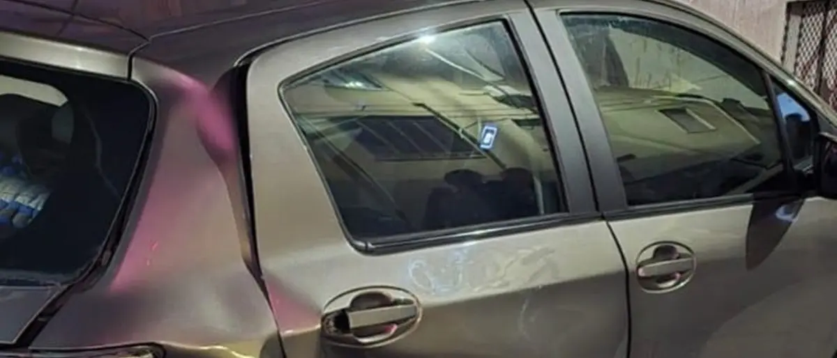 Reggio,\u00A08 autovetture coinvolte in un rocambolesco incidente in pieno centro\n