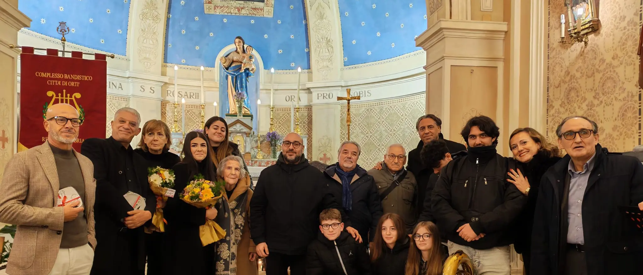 Musica e fede illuminano Ortì: un concerto che unisce comunità e speranza\n