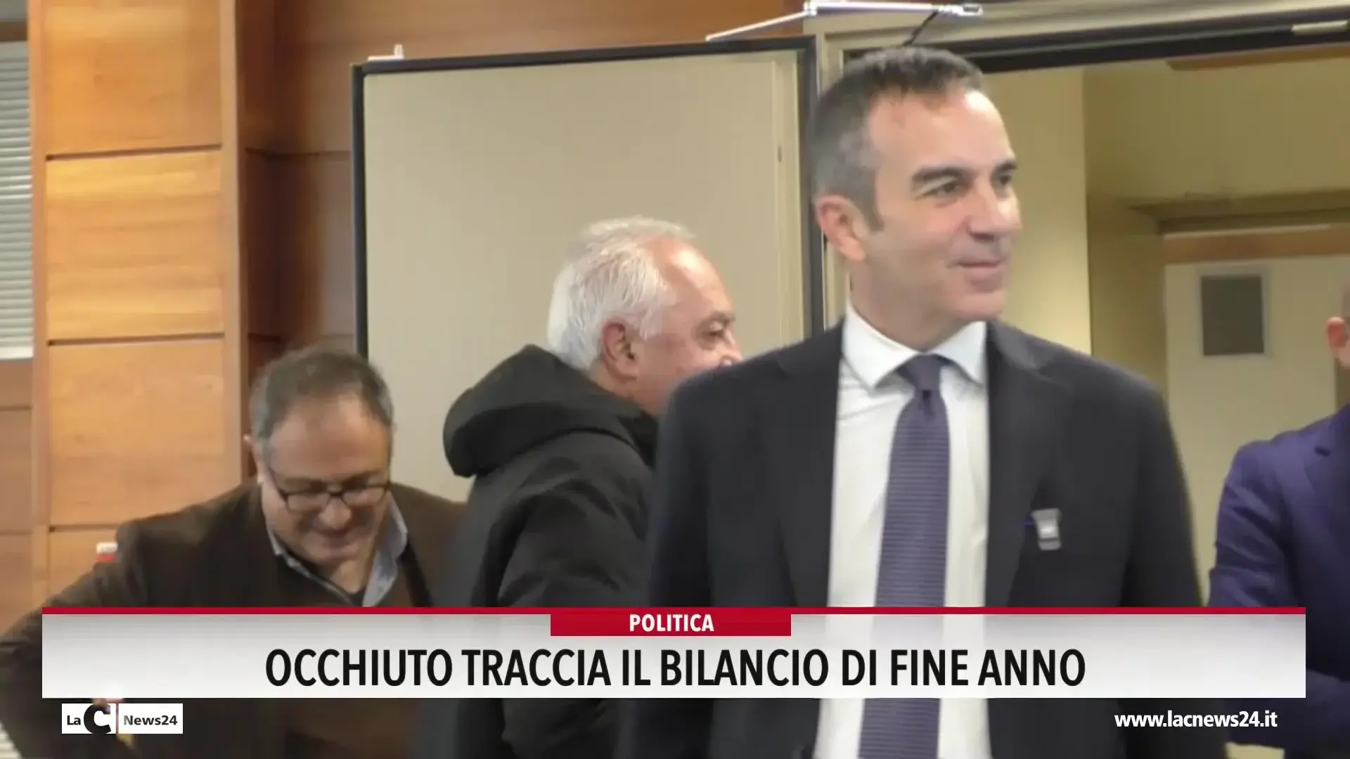Occhiuto traccia il bilancio di fine anno