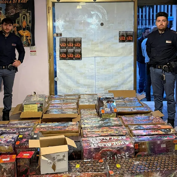 La Polizia di Stato sequestra 5 tonnellate di materiale pirotecnico