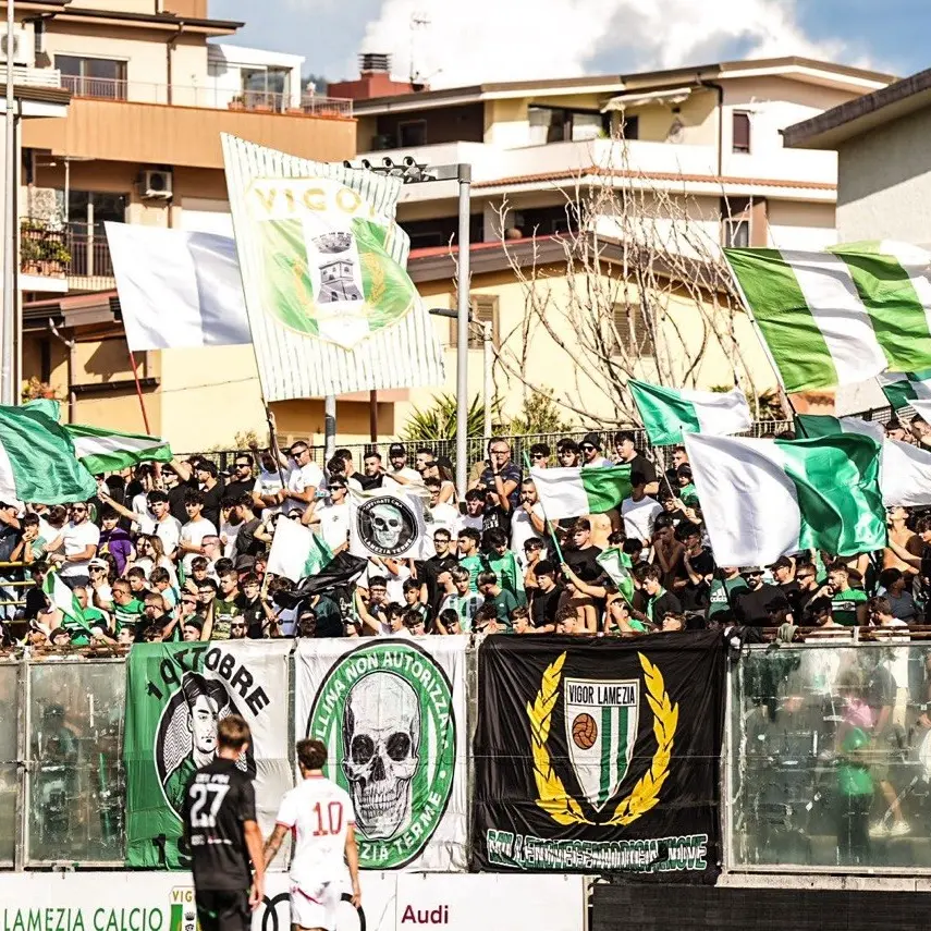 Vigor Lamezia: bilancio positivo a metà strada, ma è rebus direttore sportivo\n