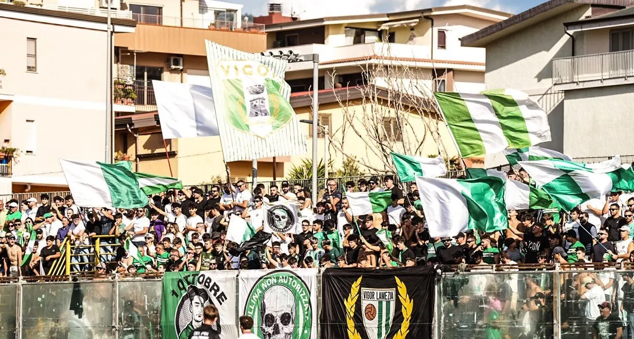 Vigor Lamezia: bilancio positivo a metà strada, ma è rebus direttore sportivo\n