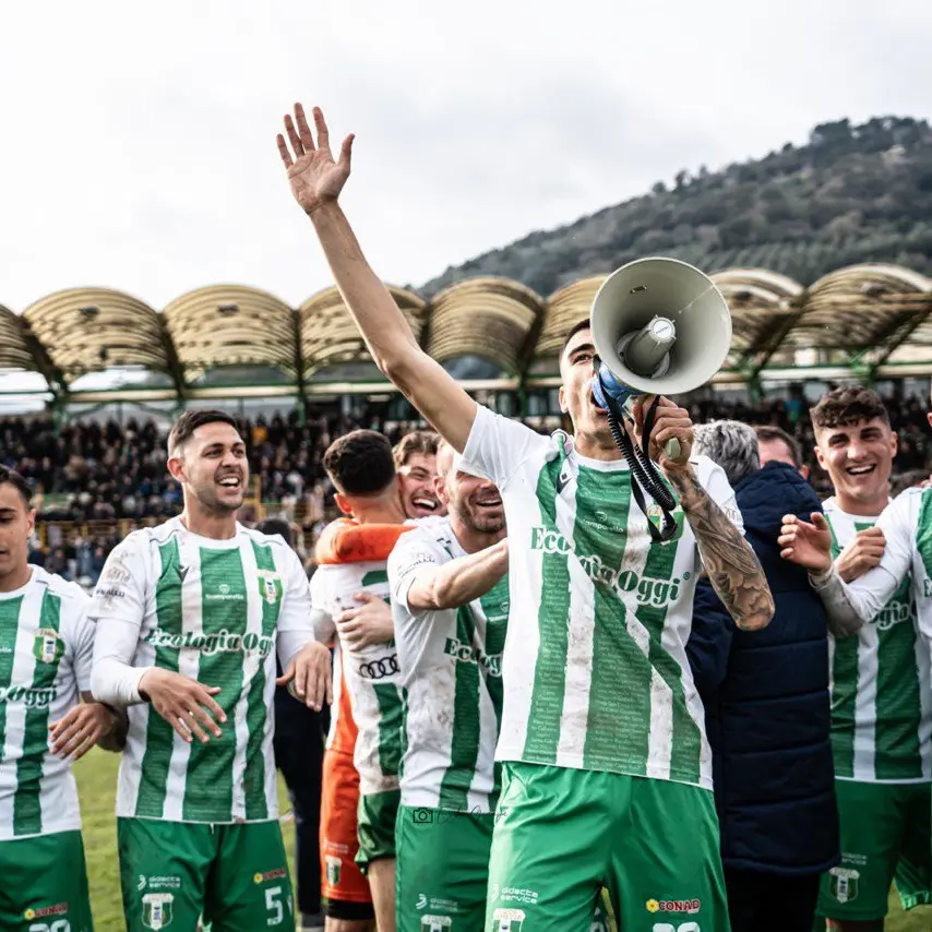 Un anno di Dilettanti, dalle cavalcate di Vigor Lamezia e Rossanese a quelle di Trebisacce e Virtus Rosarno: il riassunto del 2025\n