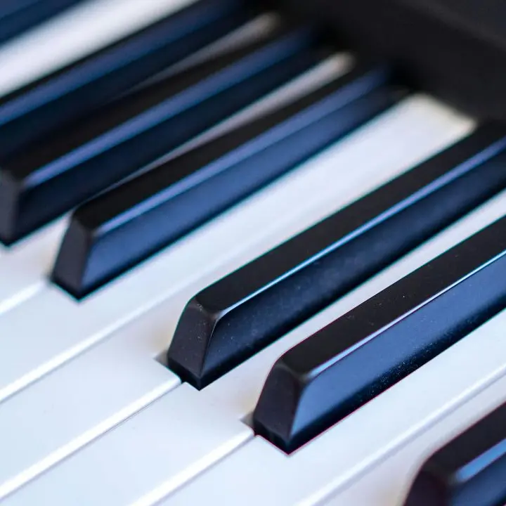 Addio Paolo Bontempi, morto l’imprenditore che inventò i giocattoli musicali\n