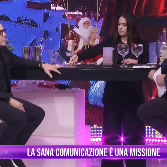 La comunicazione e l’informazione come responsabilità collettiva:\u00A0la ricetta (vincente) del network LaC a Vengo dopo il tg\n