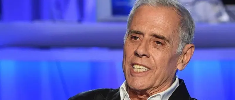 Teo Teocoli: «Ponte sullo Stretto? Sono contrario. Calabresi e siciliani stanno bene così»\n