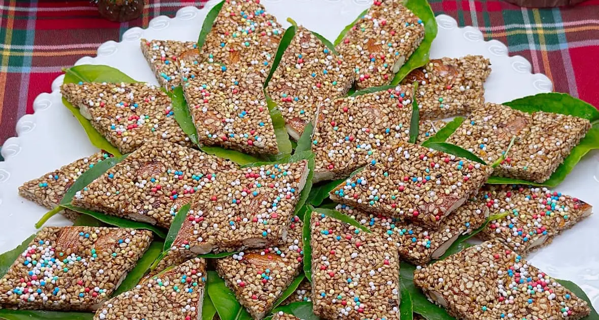 La Giurgiulena, il torrone prima del torrone: storia del\u00A0croccante del Natale calabrese tra origini arabe e rituali di famiglia\n