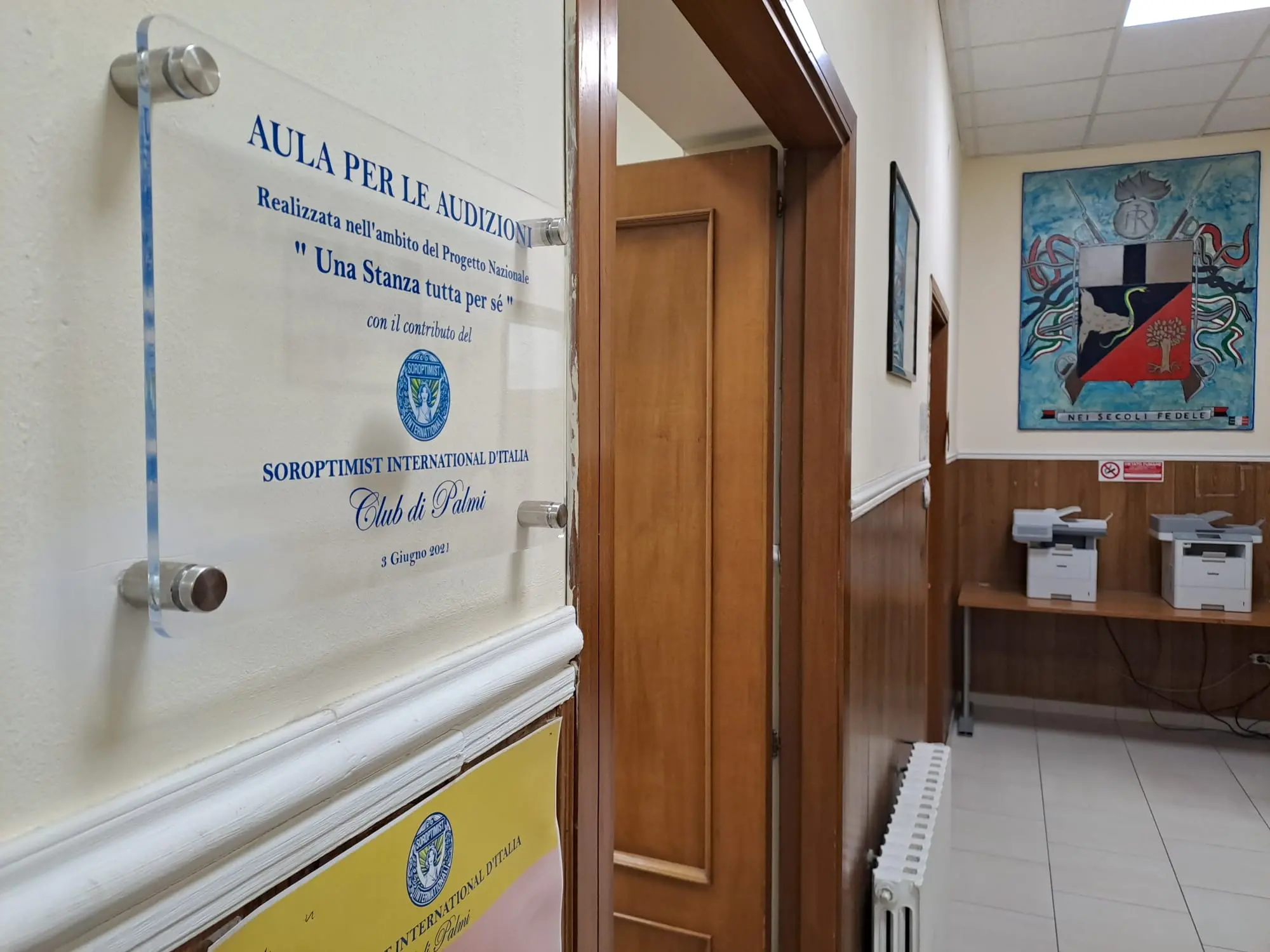 “Una stanza tutta per sé … portatile”, arriva il kit Soroptimist per i carabinieri di Palmi contro la violenza di genere\n