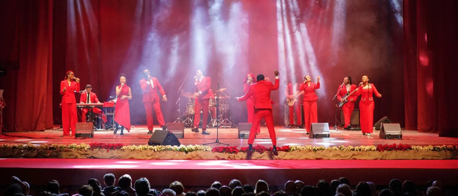 A Reggio il Gospel che scuote l'anima: Marquis Dolford incanta il teatro Cilea\n