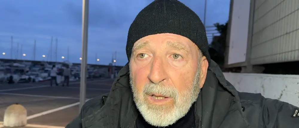 Cariati, una catena impedisce a un disabile di raggiungere la propria barca: «È ciò che rimane della mia libertà»\n