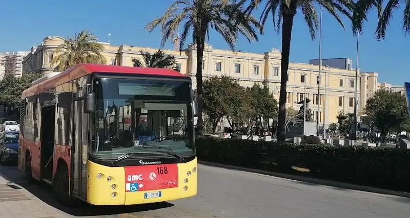 Predisposti i servizi speciali di parcheggio e bus navetta in occasione degli eventi di fine anno e del Capodannp Rai a Catanzaro\n
