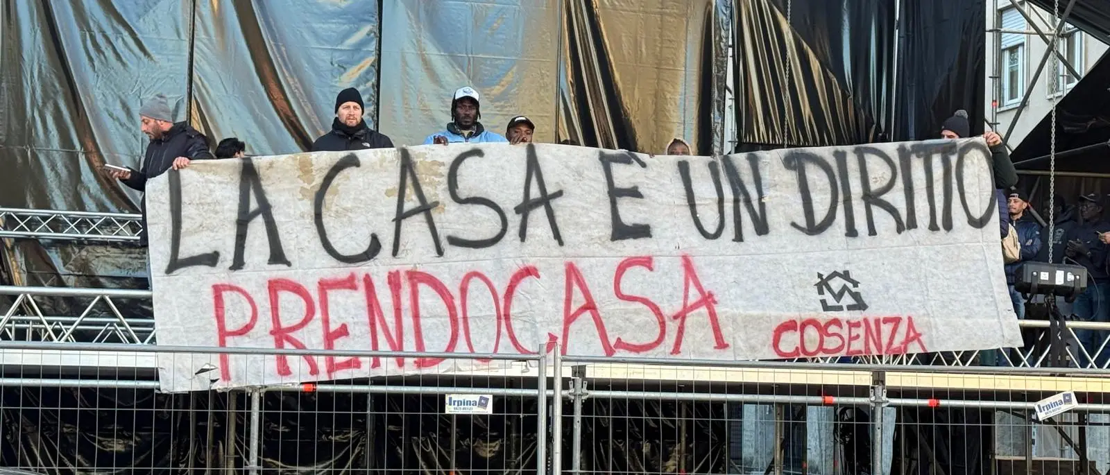 Prendocasa Cosenza: «Palazzo Fiordalisi non sia svenduto: si risponda all'emergenza abitativa»\n