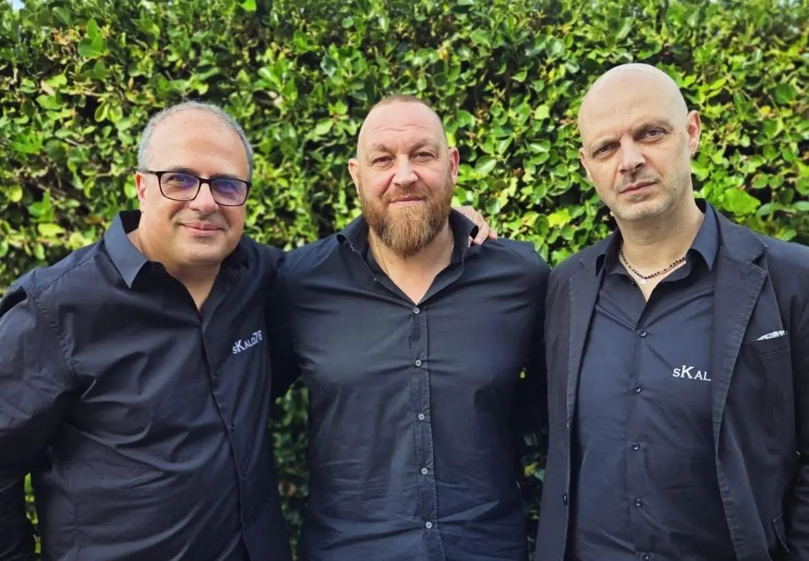 La storia di Luca Verduci e degli Skalo 76: una voce musicale che attraversa la Calabria\n